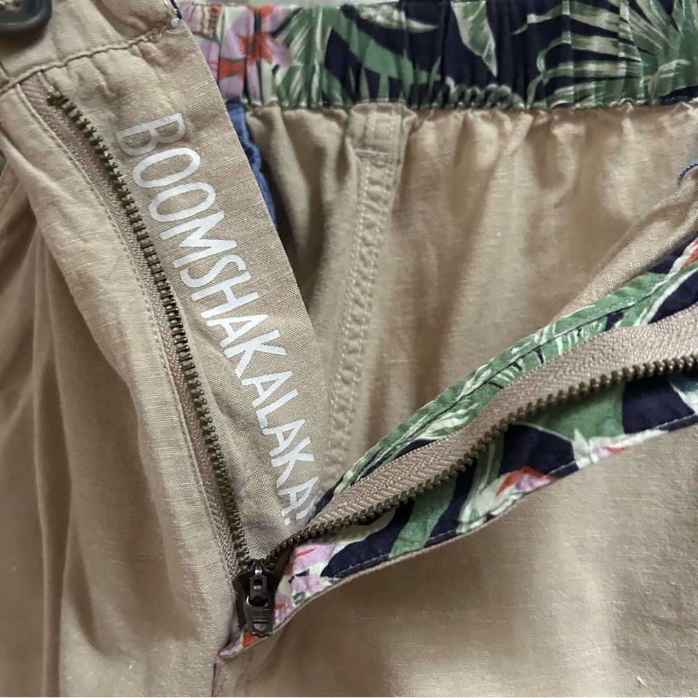 Chubbies 4” cotton, Lyocell, stretch shorts khaki size medium - Picture 5 of 12